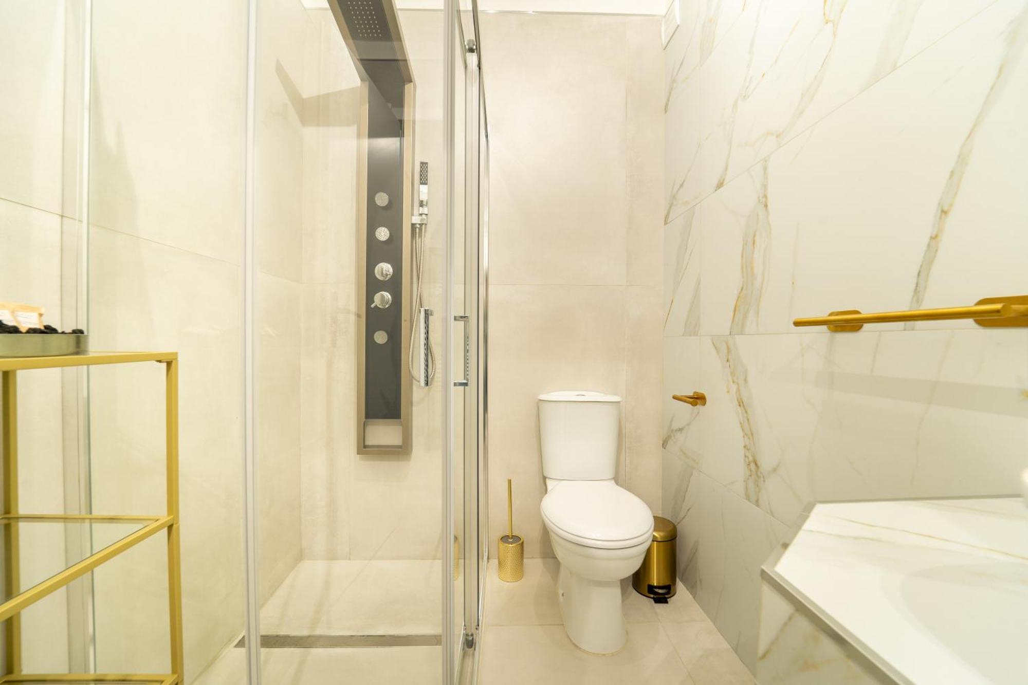 Johnny'S Suites Taormina Beach Bay ภายนอก รูปภาพ