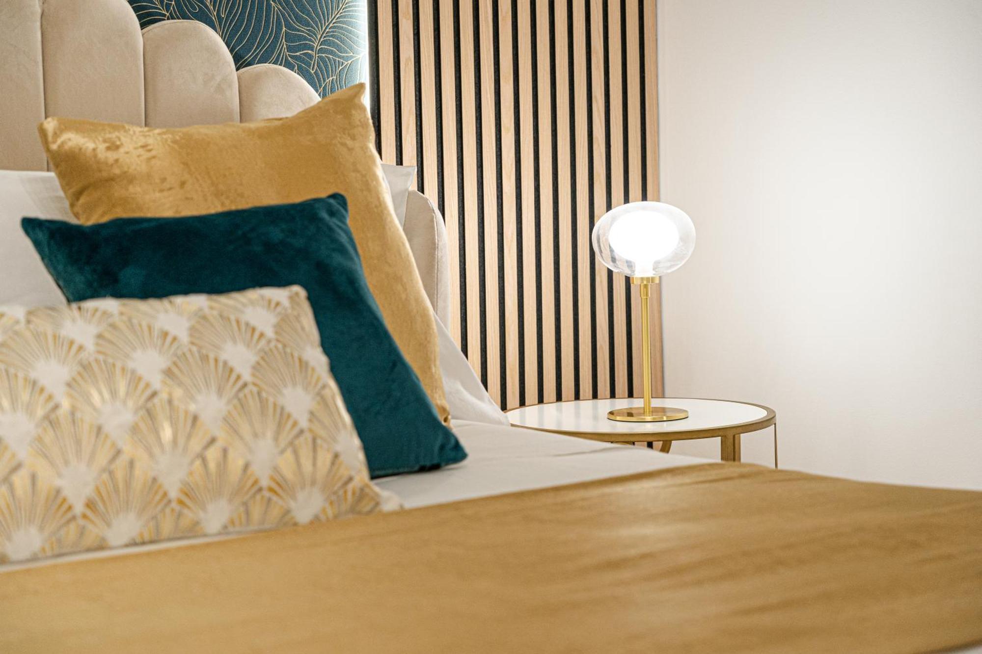 Johnny'S Suites Taormina Beach Bay ภายนอก รูปภาพ