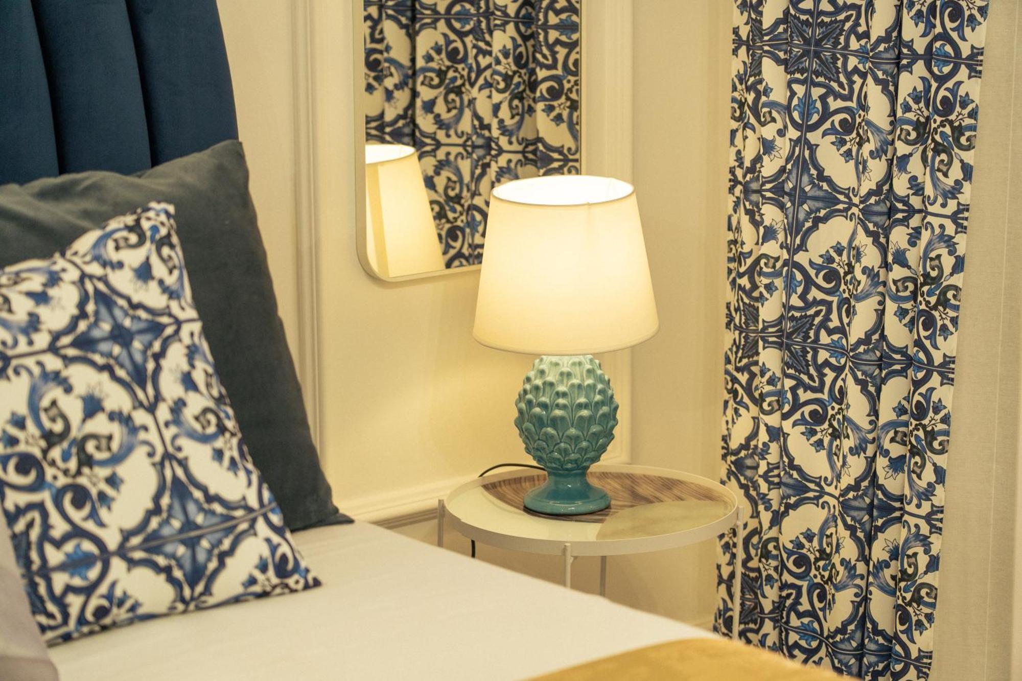 Johnny'S Suites Taormina Beach Bay ภายนอก รูปภาพ